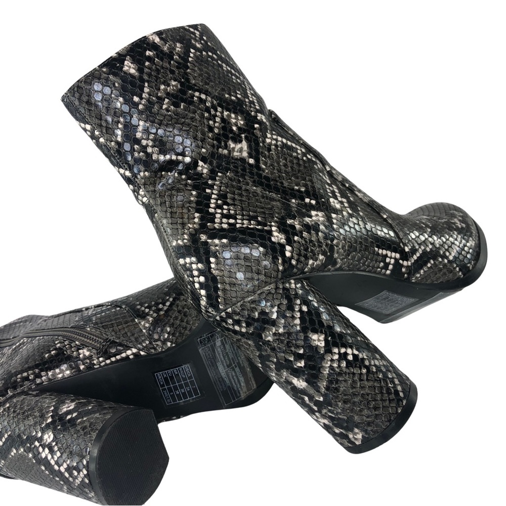 Forever 21 Ankle Boots with Round Heels, Snake Skin Print: Size 7